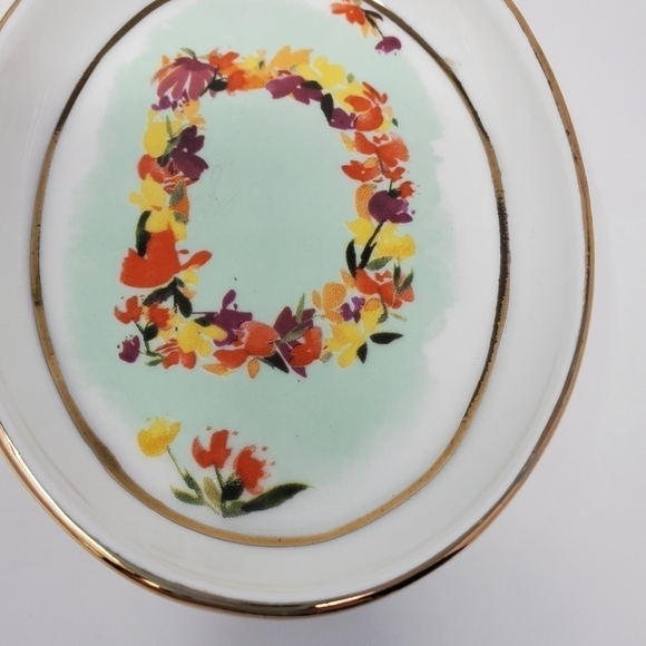 ANTHROPOLOGIE KIANA MOSLEY MONOGRAM TRINKET DISH INITIAL "D" FLOWERS MONOGRAM - Picture 4 of 10